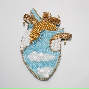 Delicate Heart Embroidery Beaded Applique Patch,Rhinestone Heart Patch Supplies for Coat,T-Shirt,Costume Decorative Applique Patches