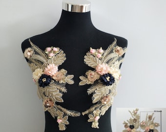 A Pair of Embroidered 3D Flower Applique Patch,Vintage Floral Accessories Patch for Clothing or Dress,Decorations Embroidery Appliques