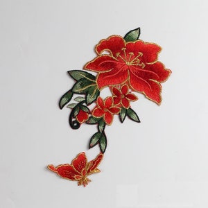 Delicate Embroidered Floral Applique Patches,Vintage Flower Patches for Clothing or Dress Decorative Embroidery Appliques (5 Colors)