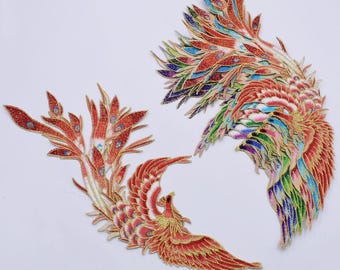 A Pair of Peacock Embroidery Iron on Applique Patch,Vintage Peacock Supplies for Coat,T-Shirt or Clothing Embroidered Appliques Patches
