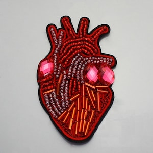 Delicate Heart Embroidery Beaded Applique Patch,Rhinestone Heart Patch Supplies for Coat,T-Shirt,Costume Decorative Applique Patches