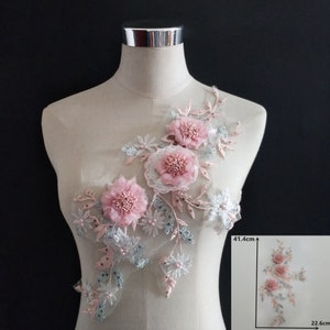 Delicate Embroidered 3D Flower Applique Patch,Vintage Floral Patch for Clothing or Dress,Decorations Embroidery Flower Appliques