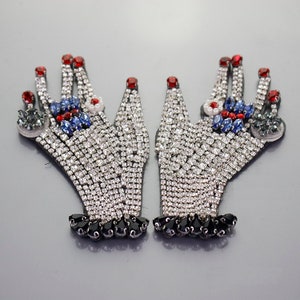 Ein Paar Stickerei Rhinestone Hand Pailletten Applikation Patch, Perlen Hände Patch Zubehör für Mantel, T-Shirt, Kostüm Dekorative Applikationen Patch