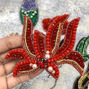 Delicate 3D Red Flower Embroidery Beaded Sequined Applique Patch,Rhinestone Flower Patch Supplies for Coat,T-Shirt,Costume Appliques Patches