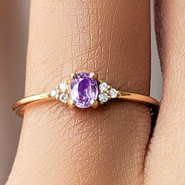 Natural Sapphire and Diamond Martini Ring . Oval Lavender Sapphire Ring . Natural Diamond and Sapphire Ring in 14k 18k Gold Platinum