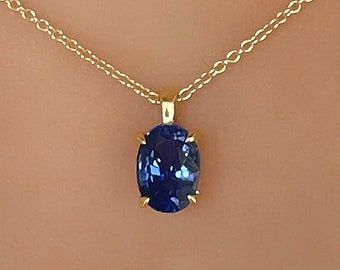 Blue Sapphire Necklace . Oval Blue Sapphire Pendant . 14k Gold Blue Sapphire Necklace .18k Gold Blue Sapphire Necklace Sapphire Gift for Her