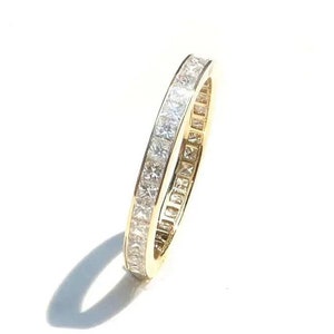 Princess Cut Diamant Eternity Ring 2.4 mm 18k Ehering . Volle halbe Ewigkeit. Kanaleinstellung. Gelb Rose Weiß Gold. Platin