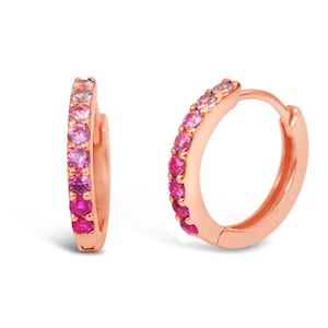 Pink Ombre Saphir Creolen 12 mm. 14k 18k Gelb, Weiß oder Roségold. Blauer Saphir Ombre Huggie Ohrringe. Kleine Creolen