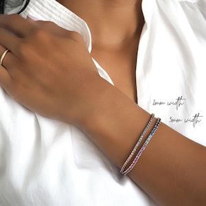 Rainbow Sapphire Tennis Bracelet 2mm 3mm width 14k 18k Gold . Rainbow Gradient Multi Sapphires . Blue Purple Teal Pink Green Yellow White