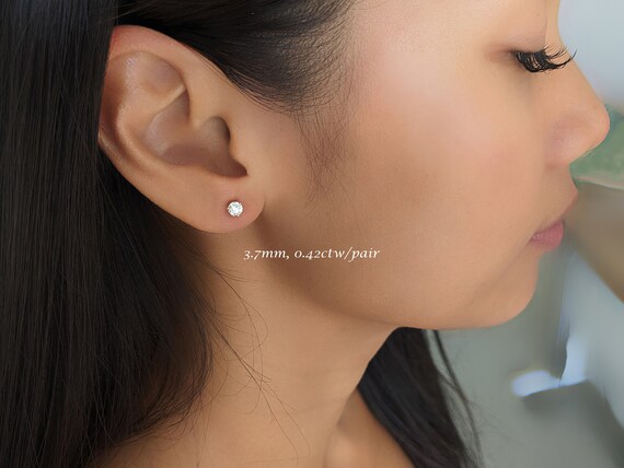 PAIR Diamond Stud Earrings . 18k 14k Solid Gold . Natural Diamond