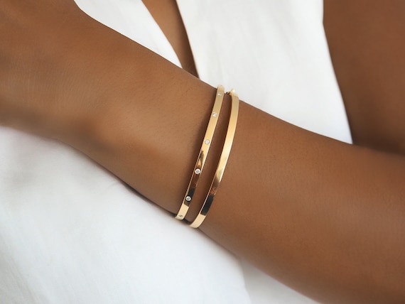 Cartier Love Bangle Bracelet 18K Yellow Gold And Rose Gold,Which Color Do  You Want? : r/luxury_jewelry_