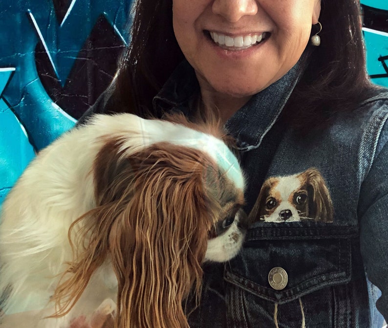 Denim Jacket for women, Handpainted Dog, Cat, Unique, Mini Portrait, Jean Jacket, Custom Dog Portrait Jacket, Dog Painting, dog mom gift zdjęcie 8