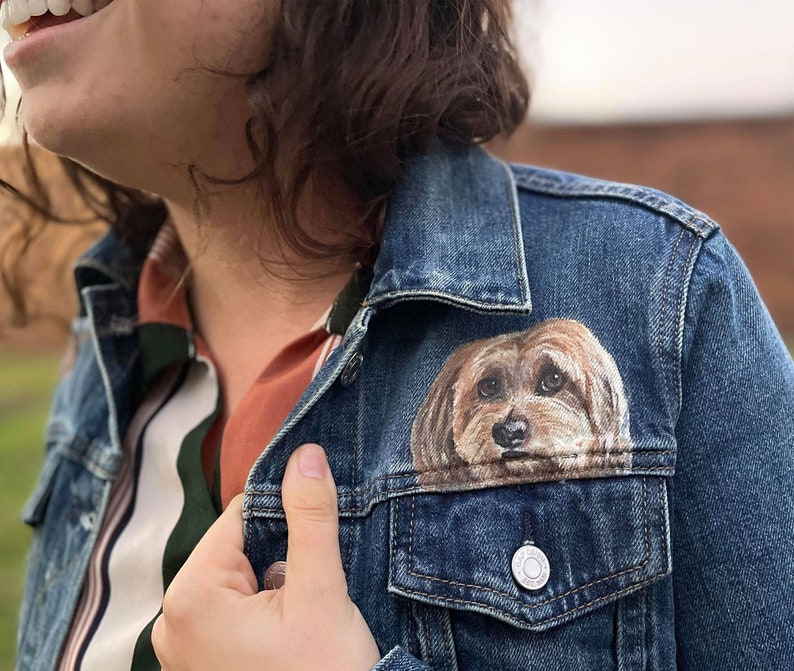 Denim Jacket for women, Handpainted Dog, Cat, Unique, Mini Portrait, Jean Jacket, Custom Dog Portrait Jacket, Dog Painting, dog mom gift zdjęcie 2