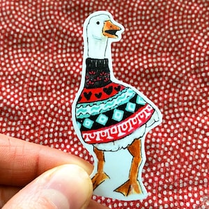 Cute Goose vinyl sticker, water bottle sticker, vintage, Sweater geese, Cottagecore, Waterproof, funny animal sticker, Laptops, silly goose