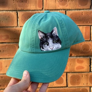 Handpainted Custom Dog Hat, Custom Pet Portrait, Personalized Gifts for Pet Lovers, Cat Hat, Pet Painting, dog mom gift, custom dog gift