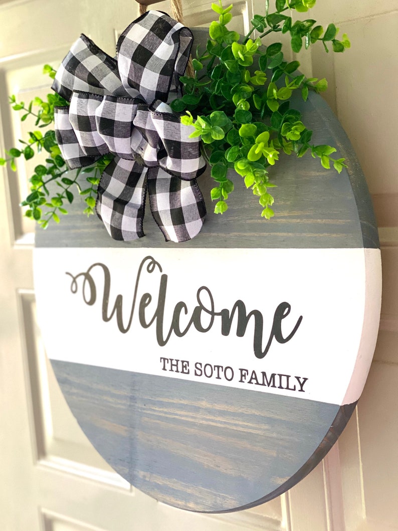 Door Hanger Welcome Door Sign Circle Welcome Sign Personalized Welcome Sign Anniversary Gift Sign image 4