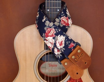 Navy Blumen Stoff Gitarrengurt