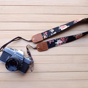 Fabric Flower Camera Strap image 3