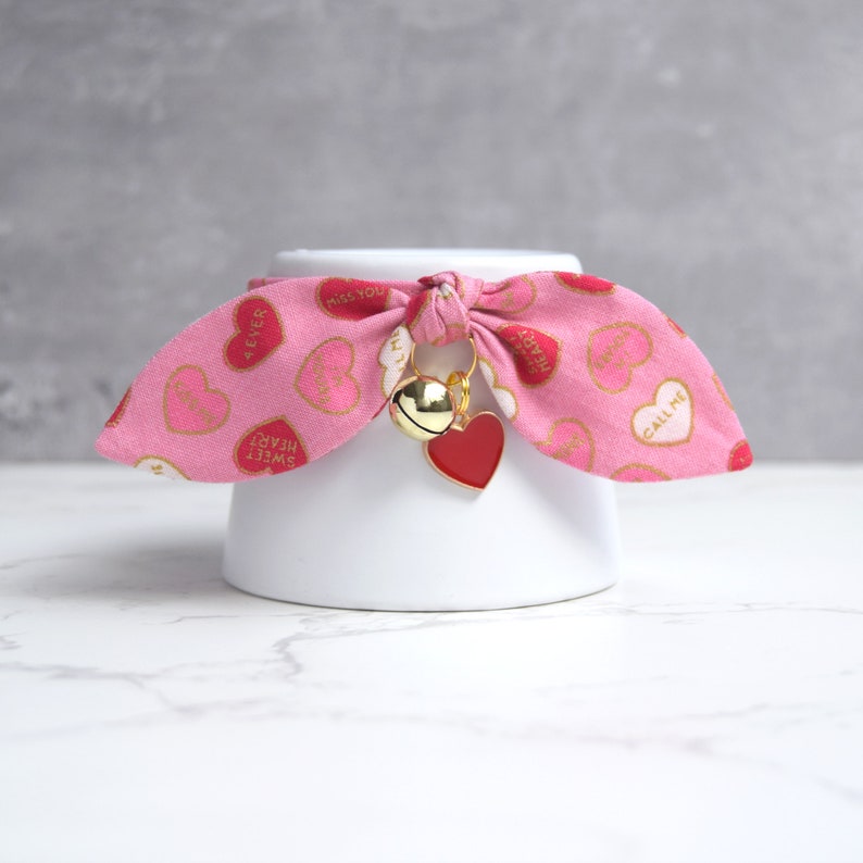 Pink Conversation Heart Valentine's Day Cat Collar with Red Heart Charm Bow Cat Collar with Detachable Bell Gift for Cat Lovers image 1
