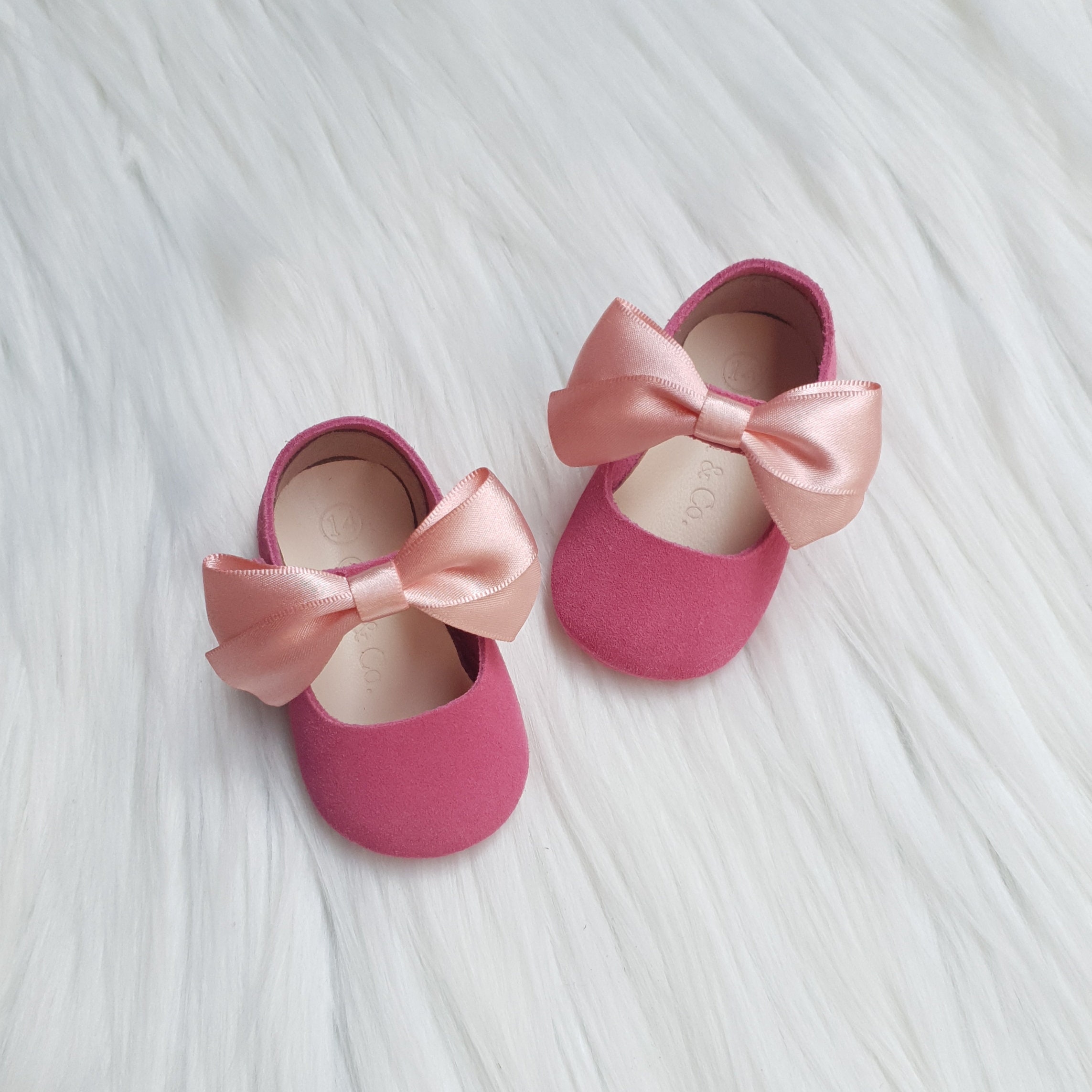 hot pink baby shoes