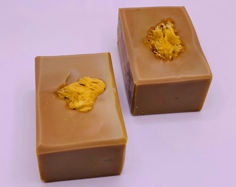 Sea Sponge Soap. Vanilla and Honey. Built in Sponge Bar.