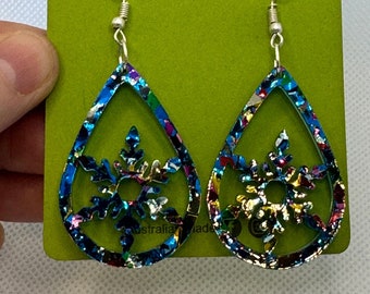 Laser Cut snowflake glitter Earrings  - Blue 1 pair, per packet.