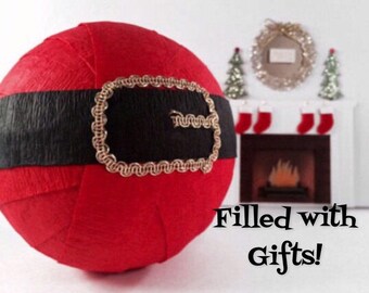 Christmas Surprise Ball - christmas gifts - stocking stuffers - christmas favors - holiday party favors - secret santa gifts - vintage toy