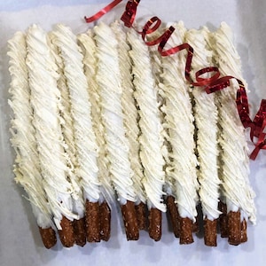 Gluten-Free White Chocolate Covered Pretzels: Party Favors