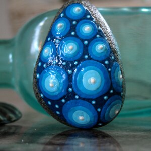 Rain Drops Dot Art Painting, Rock Painting Beach Home Art, Blue Kitchen Art Paperweight, Dot Artwork Spring Yard Art, April Showers Decor