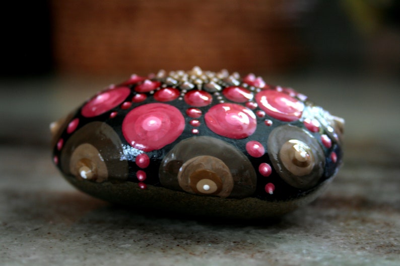 Painted Dot Art Yard Ornaments Mandala Rocks Brown Maroon Home Decor Gift Sets for Him Coffee Table Art Persian Art Indian Inspired Art