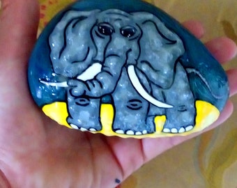 Large Rock Elephant Decor, Gray and Yellow Painting Nursery Decor, Painted Beach Rock Door Stopper, Zoo Animal Ornament Zoo Keeper Gift