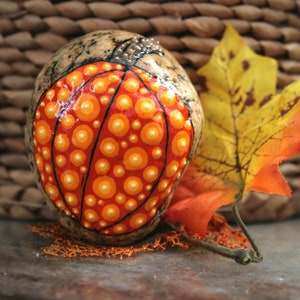 Holiday Ornament Harvest Pumpkin, Rock Painted Thanksgiving Home Accent, Dot Art Orange Autumn Kitchen Decor, Fall Theme Table Decor,
