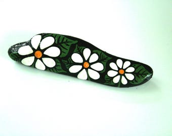 Long Beach Rock Obelisk, Floral Bookshelf Accent, Daisy Flowers Painted on Stone, Colorful Desk Ornament, White Mantel Decor, Garden Art