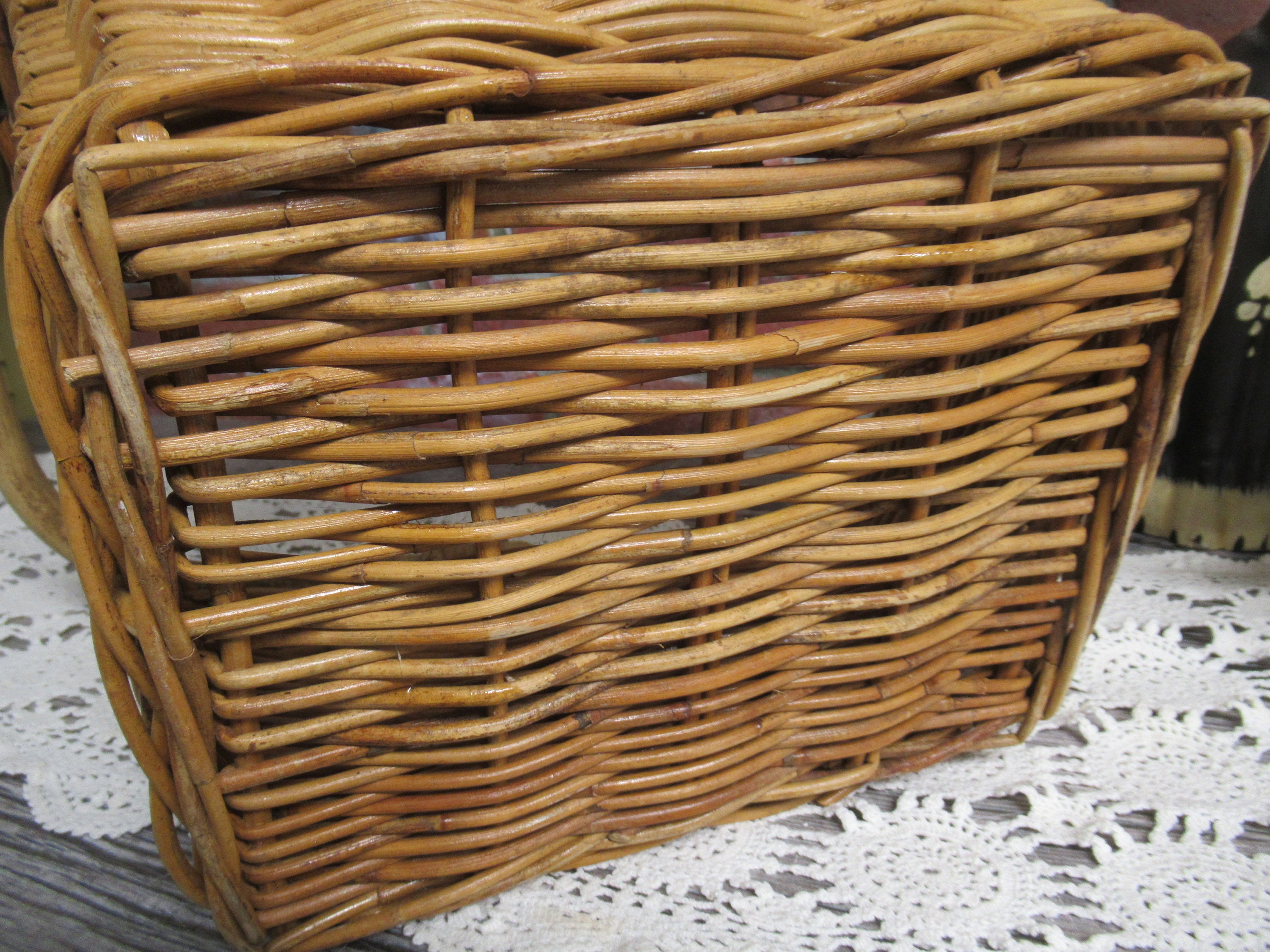 Large Wicker Basket With Handle VINTAGE Flower Basket Etsy Canada