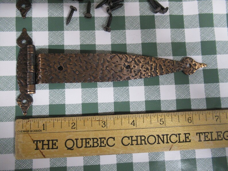ONWARD Copper Hinge Set Of 2 VINTAGE Hardware NOS Hammered Strap Hinge With Screw Original Package