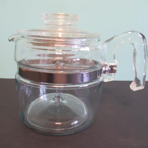 PYREX 7754 Flameware Coffee Maker,, VINTAGE Complete 4 Cups Coffee Maker,, Clear Glass Percolator