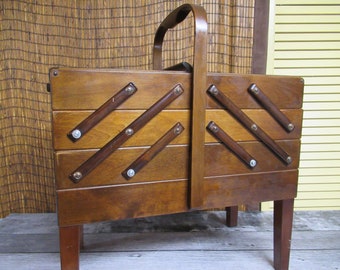 Large Wooden Sewing Box On Legs,, VINTAGE Art Deco Sewing Basket,, VTG Antique Knitting Basket