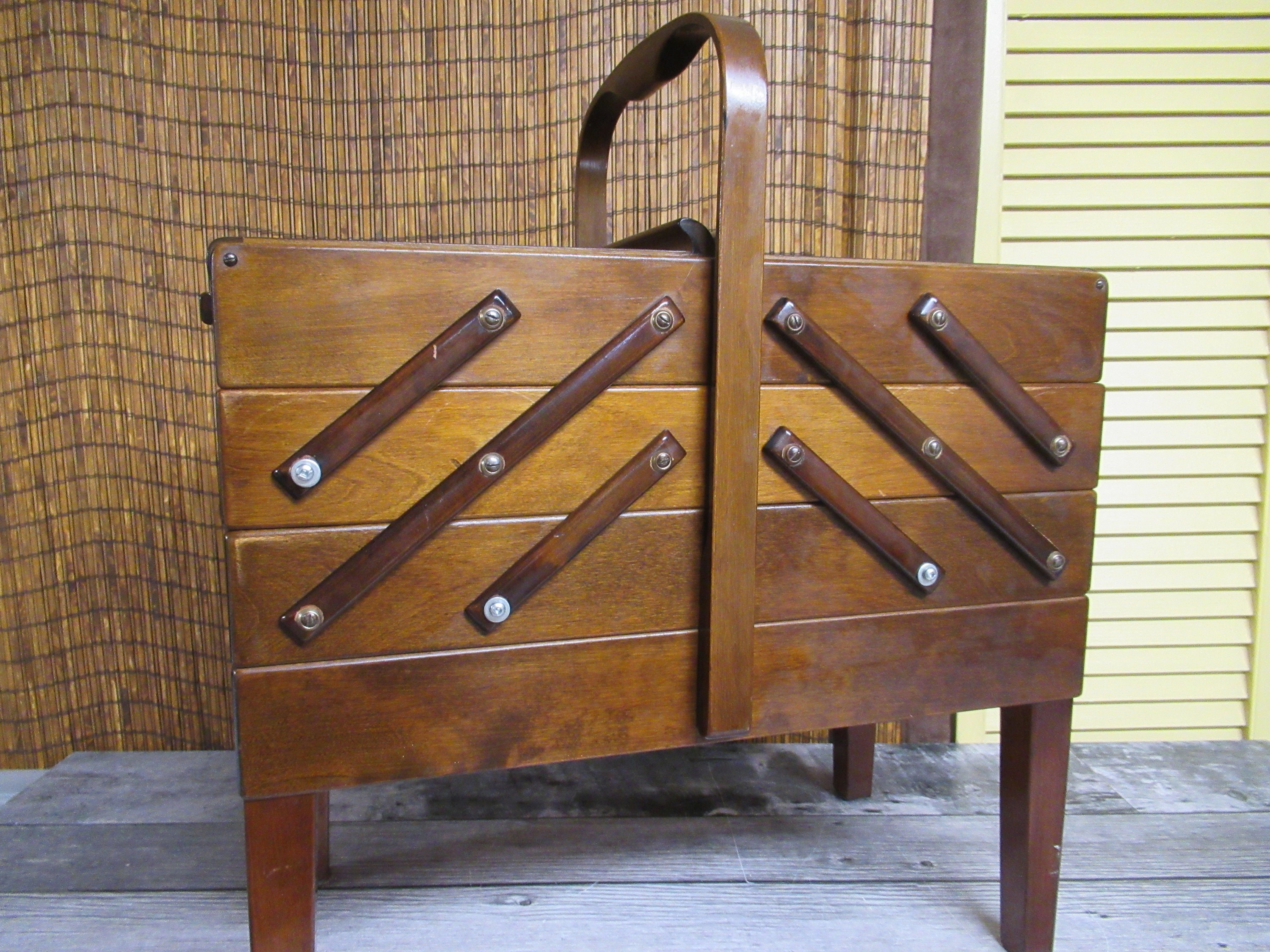 Big Wooden Sewing Box, Dark Brown Concentrina Storage Box, Cantilevered  Wooden Accordion Box With Bright Carved Lines on Lids 