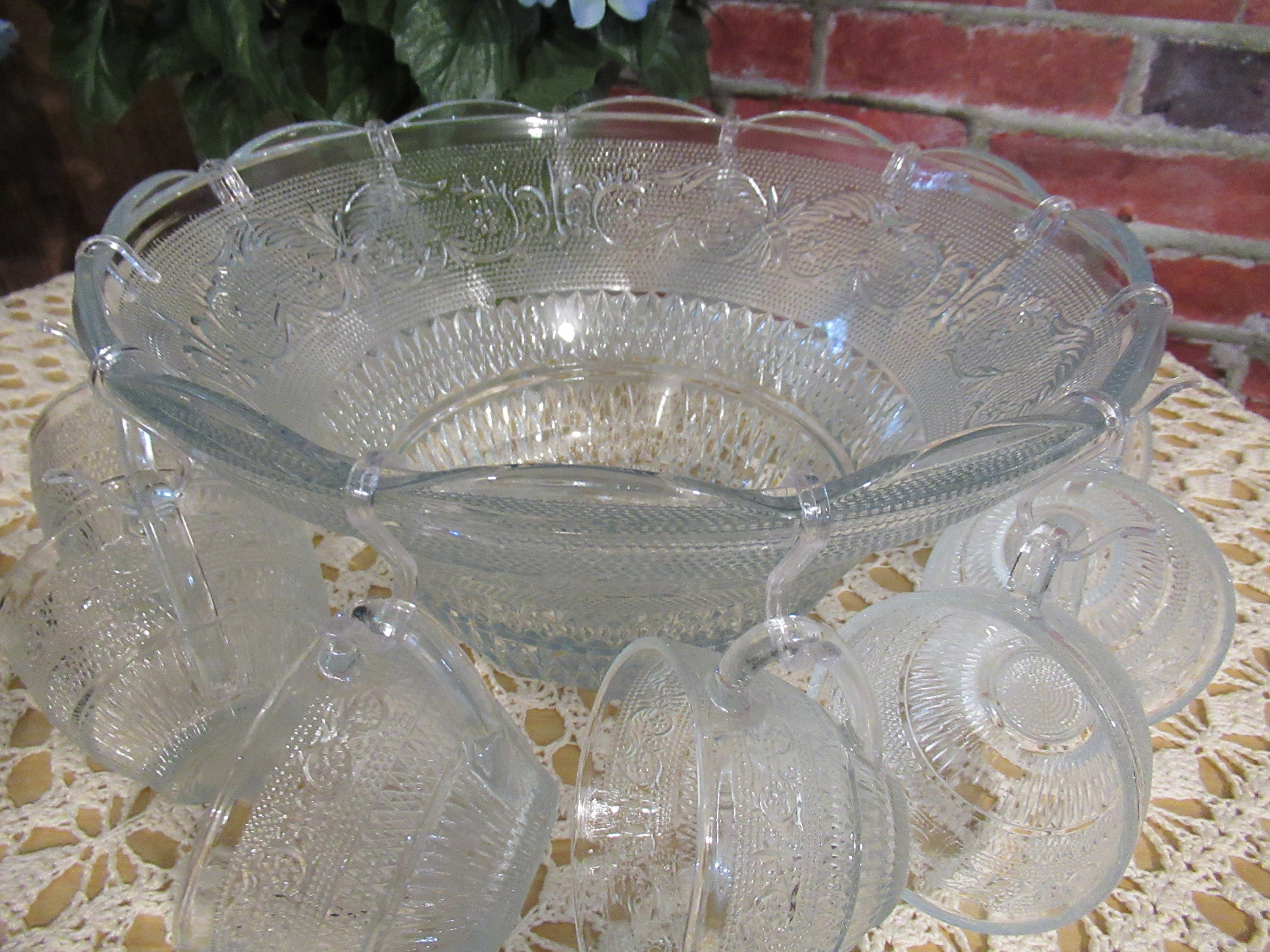 VINTAGE Punch Bowl Set VTG Tiara With Scallopped Edge Bowl Etsy