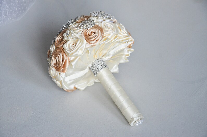Fabric bouquet Wedding bouquet Champagne silver wedding brooch bouquet Brown Ivory brooch bouquet Bridal bouquet Bridesmaids bouquets