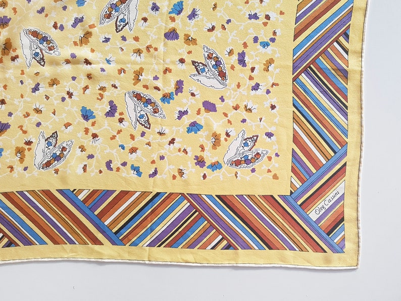 Yellow Oleg Cassini silk scarf patterned with rolled edges image 6
