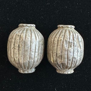 Antique Yemenite Hadhrami Silver Etched Globes - 33 mm (2 Pcs)