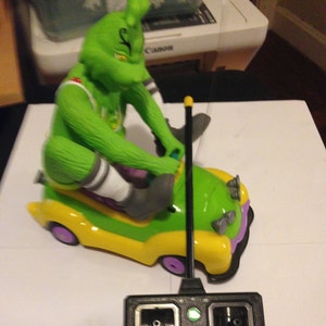 The grinch rc car hot sale