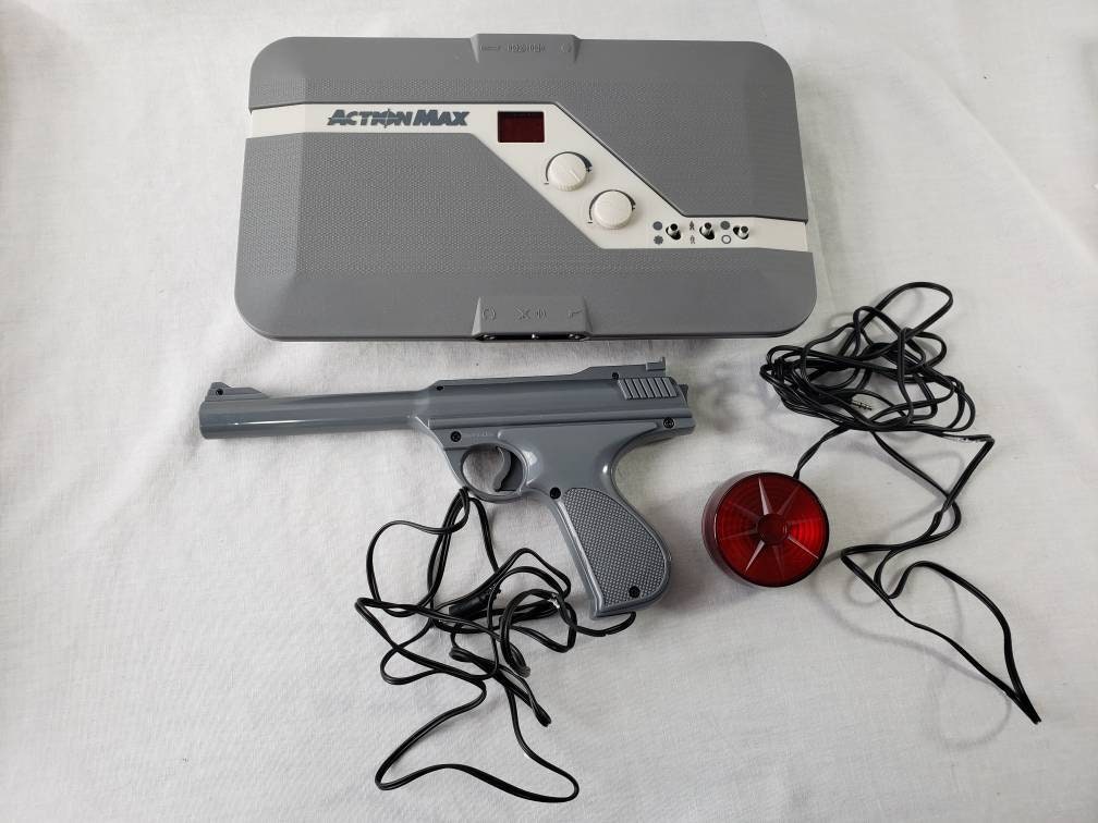 Action Max VHS Video Game Kit Console Bundle Complete In Original Box