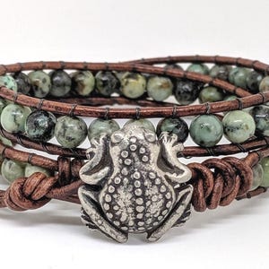 Frog Bracelet, Frog Gift, Boho Bead Bracelet, Frog Lover Jewelry, Womans Bracelet, Mens Leather Wrap, Unique Handmade  Gifts.
