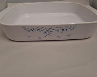 Corning Ware CorningWare A-21-B-N Rectangular Roasting, Lasagna, Brownie Pan in the PROVINCIAL BLUE pattern