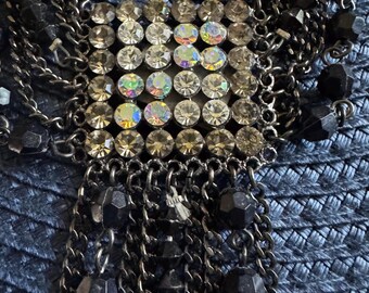 Gargantilla vintage con flecos de cristal y cuentas negras
