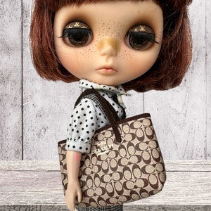 Miniature Louis Vuitton Bags ♡ ♡ My Dollhouse  Barbie miniatures, Homemade  bags, Doll house people