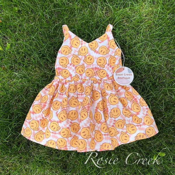 Retro Smiley face Summer sundress Baby Toddler Summer Dress | Twirl Dress | Birthday smile Dress | Girl Photo Outfit | Birthday Dress |