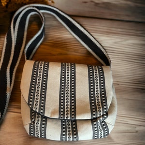 Bolso bandolera algodón negro / bolso simple / bolso bandolera snap / bolso niña / accesorio mujer / presente / regalo